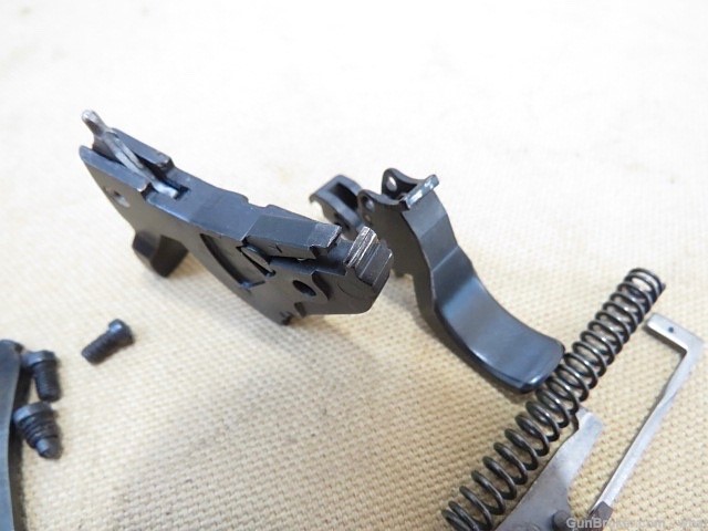 Rossi Model 851 Revolver Hammer Trigger & Internal Parts Lot-img-3
