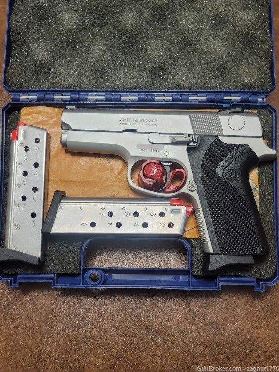S&W Model 3953-DAO variant of 3913-Collector grade-Excellent condition $1GO-img-0