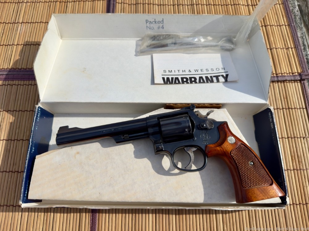Smith & Wesson S&W Model 19 Mint In Box-img-2