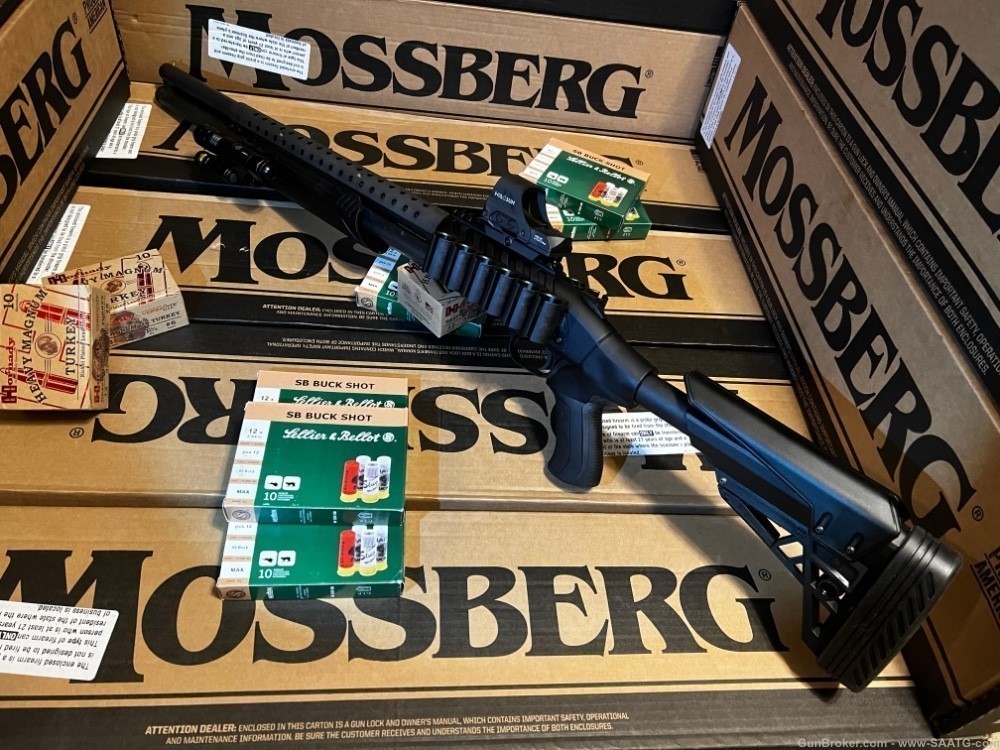*LAST ONE Mossberg Tactical Defense Riot Assault 12 gauge Shotgun BLACK-img-0