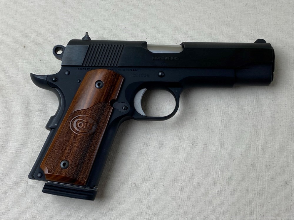 Colt 1911 Commander Lightweight 45ACP 4.25" Blued Circa 2011-img-13