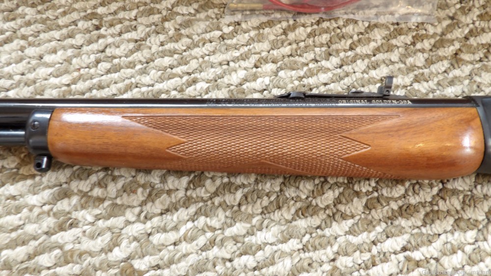 Marlin Golden 39 A 22 LR 24" 39A  Lever Action Rifle  Walnut  Stock Minty -img-4