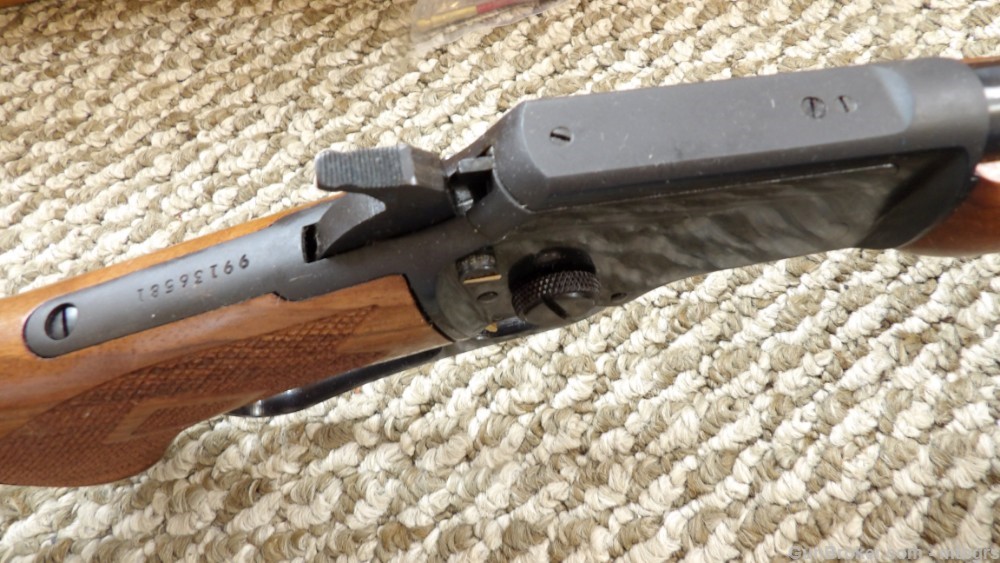 Marlin Golden 39 A 22 LR 24" 39A  Lever Action Rifle  Walnut  Stock Minty -img-16