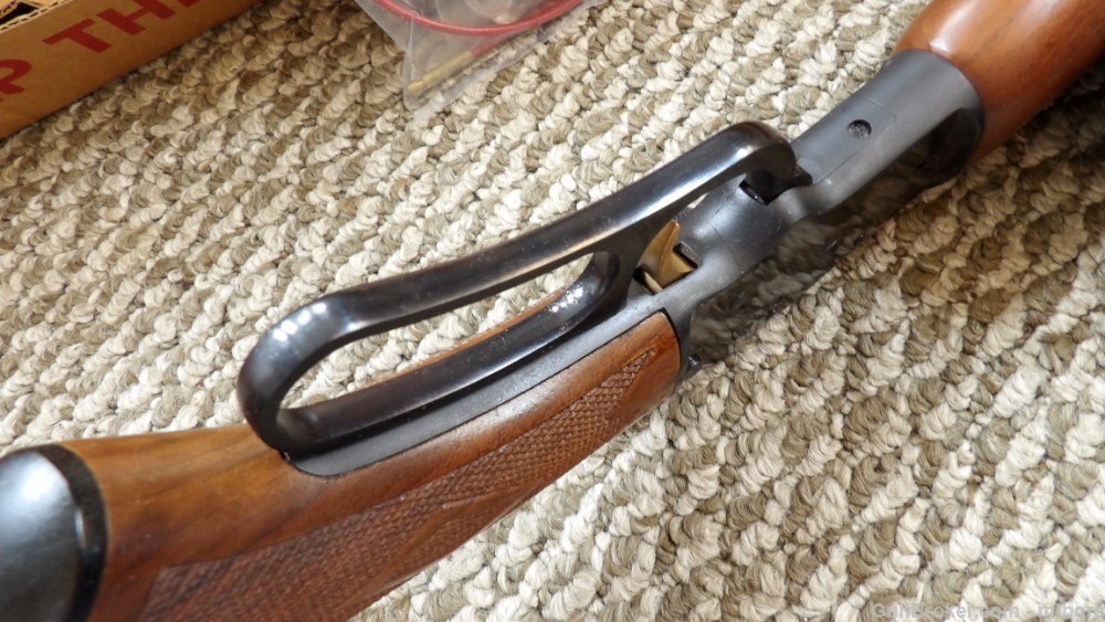 Marlin Golden 39 A 22 LR 24" 39A  Lever Action Rifle  Walnut  Stock Minty -img-11