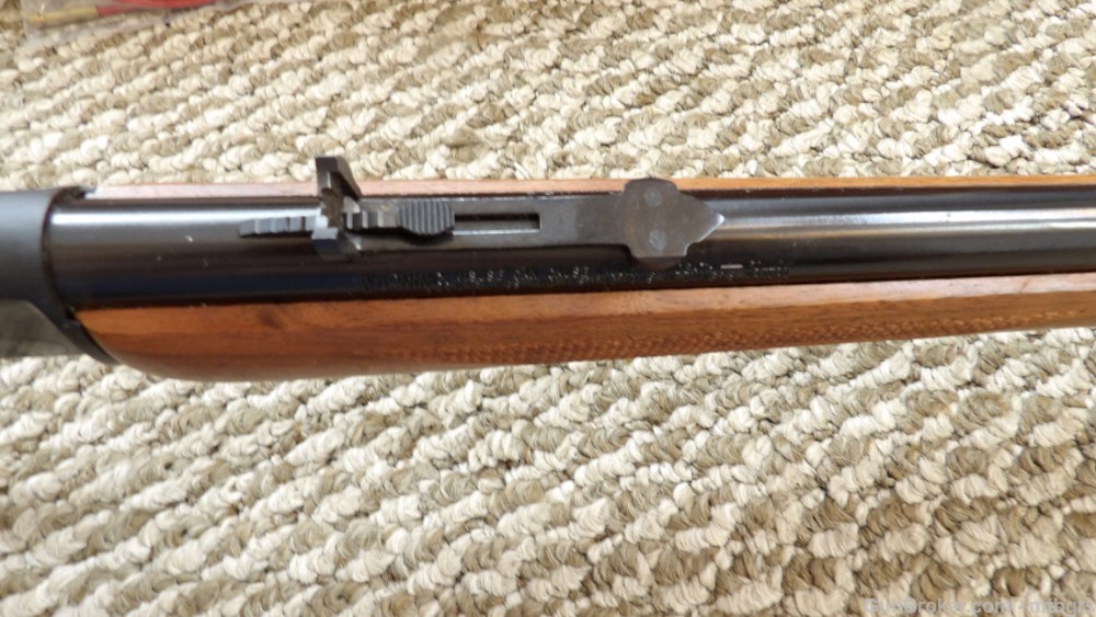 Marlin Golden 39 A 22 LR 24" 39A  Lever Action Rifle  Walnut  Stock Minty -img-15