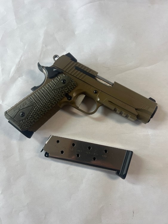 pre-owned Sig 1911 Scorpion carry 45 4" 45acp 2 mags fde-img-1