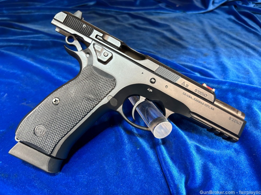 CZ 75 SP-01 Tactical 9mm Pistol - Comes with Hard Case and 2 Mags!-img-1