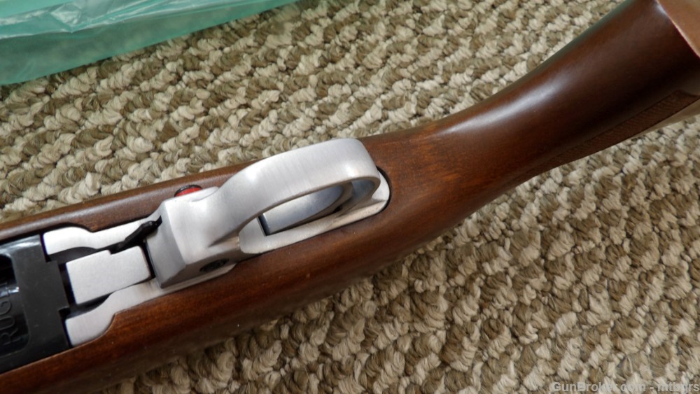 Ruger K 10/22  22 LR Stainless  Walnut Wood 10rd Mag  older model -img-14