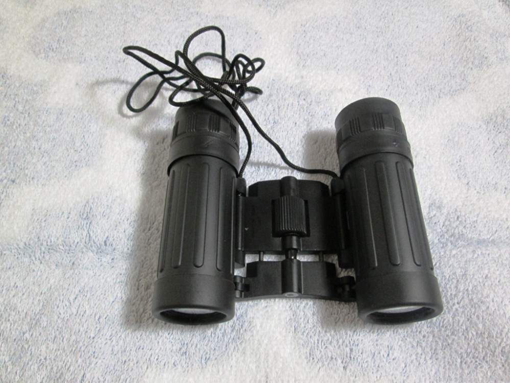 Barska 8x21 Folding Portable Binoculars with Carrying Case-img-2
