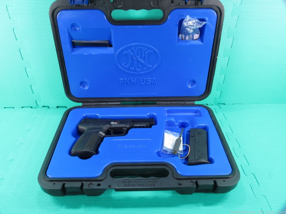 FNH Model Five Seven Black 5.7x28mm w/Factory Box and Two 20 Round Mags -img-40