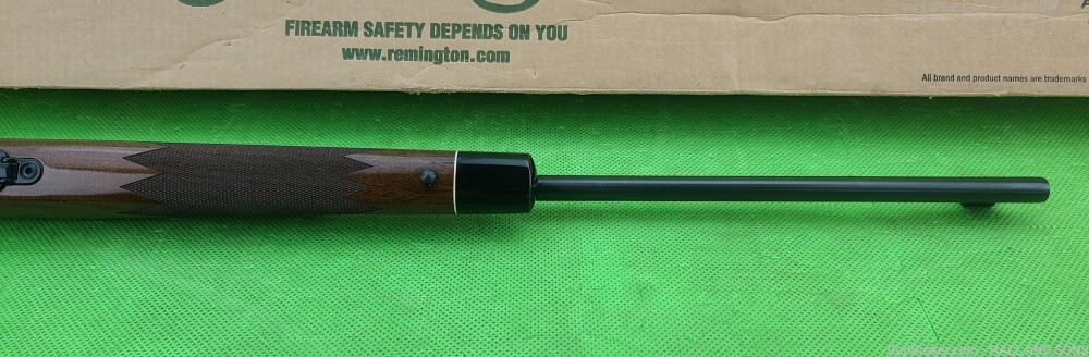 Remington 700 BDL * CUSTOM DELUXE * 222 Rem BORN 2006 IN ORIGINAL BOX-img-21