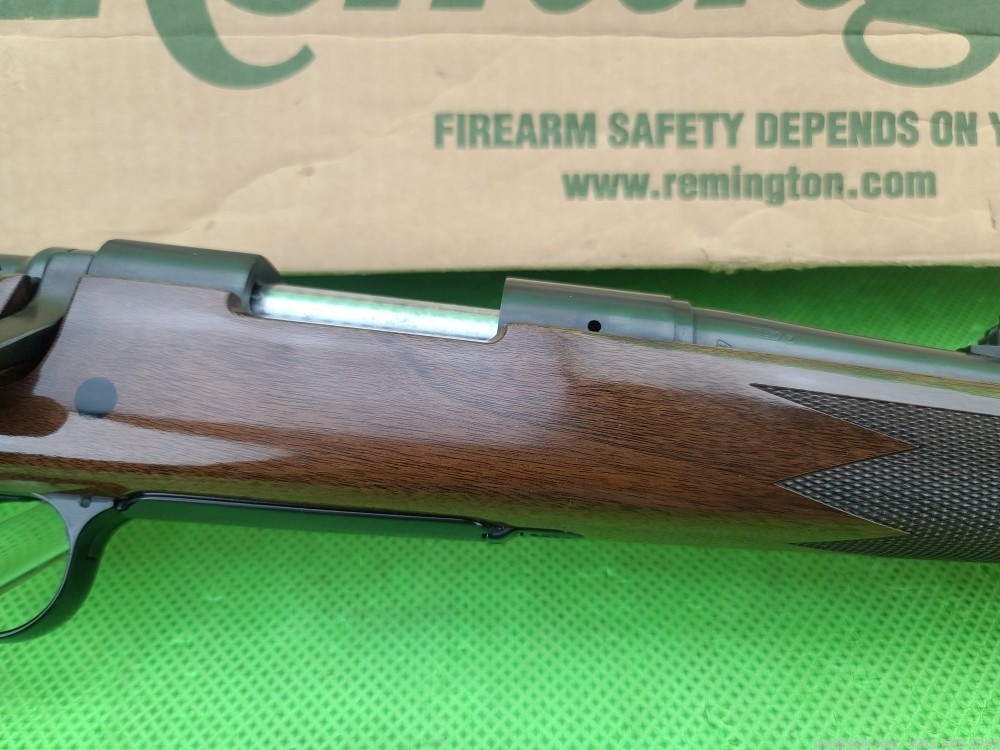 Remington 700 BDL * CUSTOM DELUXE * 222 Rem BORN 2006 IN ORIGINAL BOX-img-10