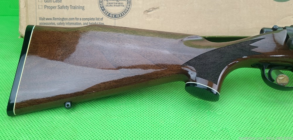 Remington 700 BDL * CUSTOM DELUXE * 222 Rem BORN 2006 IN ORIGINAL BOX-img-15