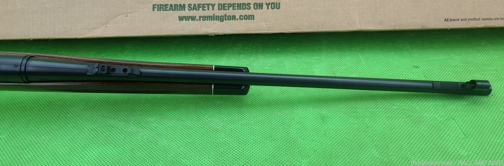 Remington 700 BDL * CUSTOM DELUXE * 222 Rem BORN 2006 IN ORIGINAL BOX-img-29