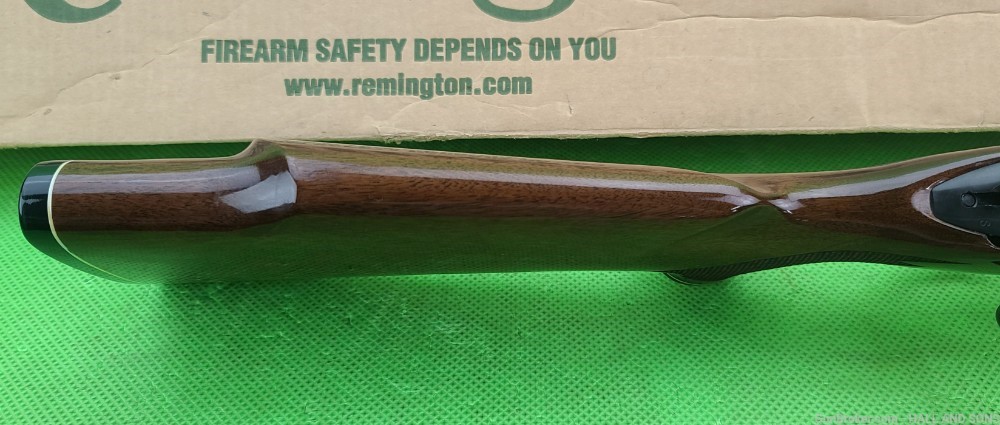 Remington 700 BDL * CUSTOM DELUXE * 222 Rem BORN 2006 IN ORIGINAL BOX-img-33