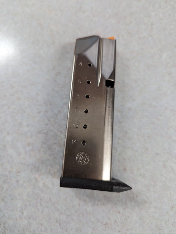 Smith & Wesson SD40VE Magazine 14rd Mag .40 S&W-img-0