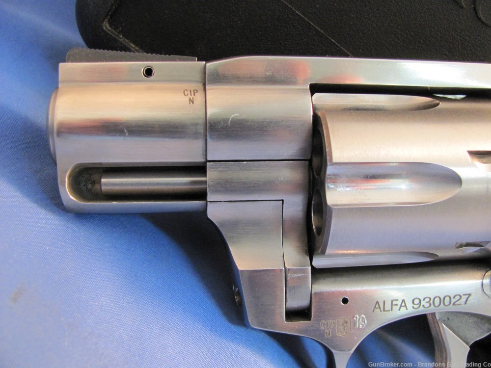 ROCK ISLAND ARMORY 3520S AL3.1 DOUBLE ACTION STAINLESS STEEL 357MAG SNUB-img-2