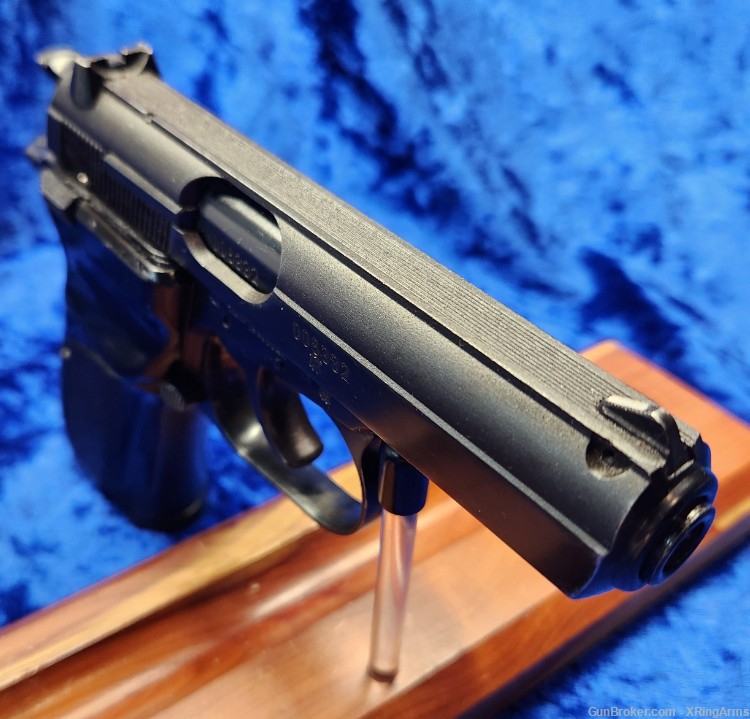 CZ-83 in rare 7.65mm / .32 ACP no reserve -img-22