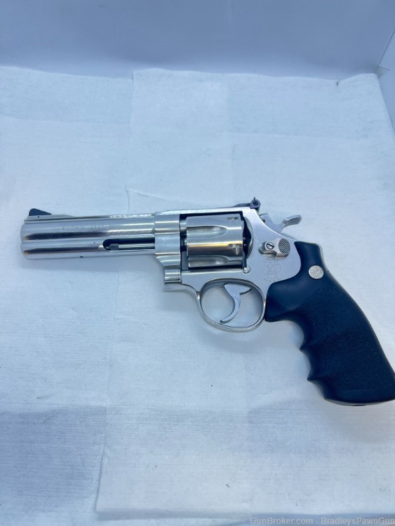*Smith & Wesson 610 10mm with a 5 inch barrel*-img-3