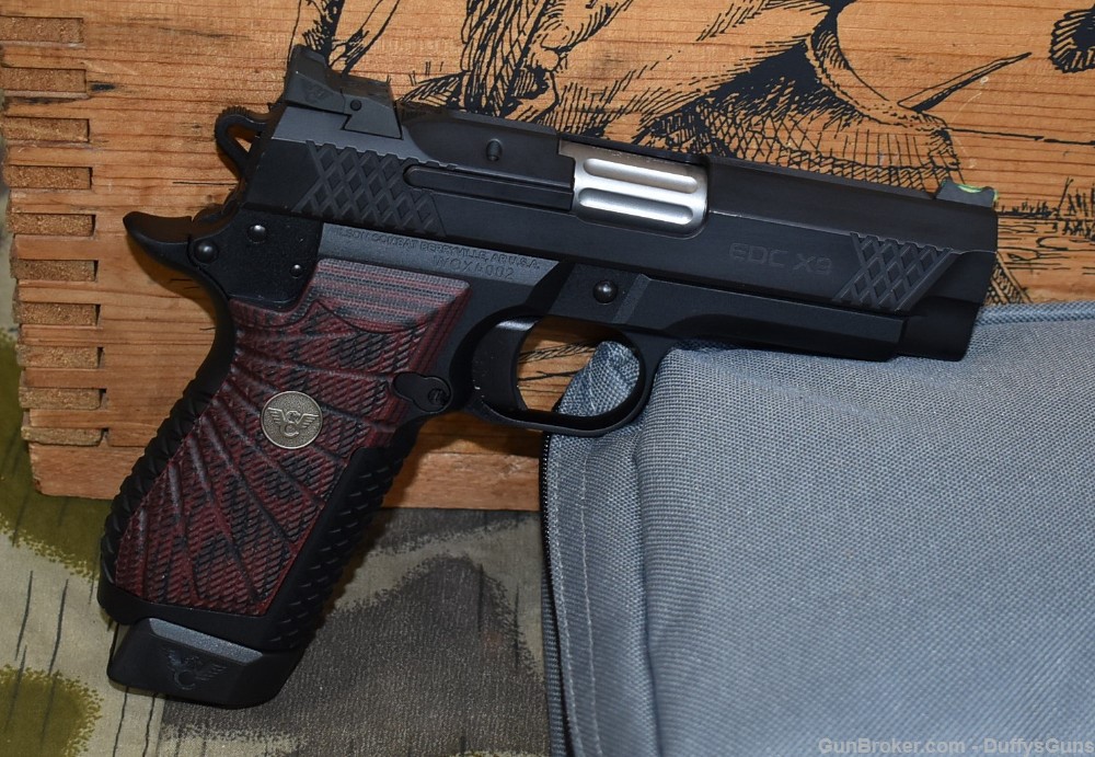 Wilson Combat EDC X9 Pistol with accessories-img-19