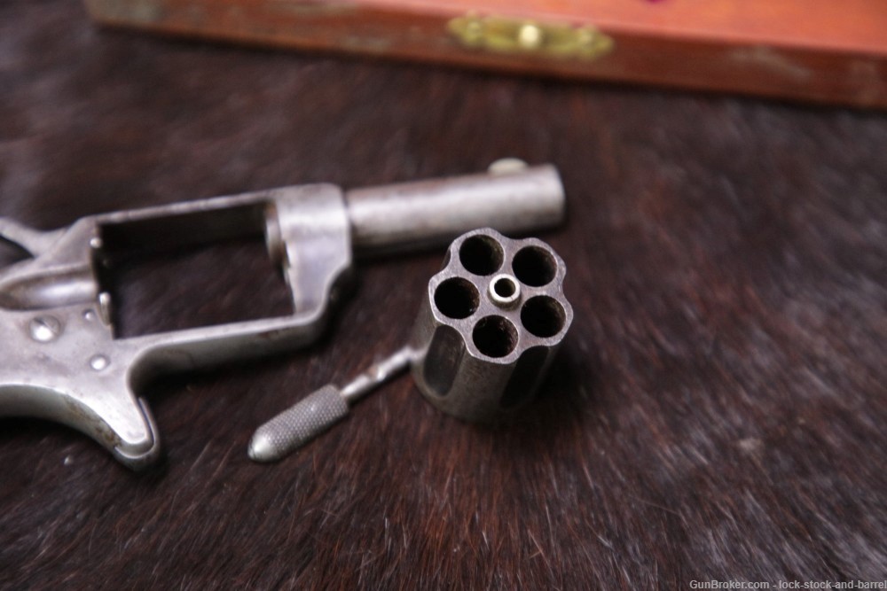 Colt New Line 2nd Model .32 Centerfire Single Action Revolver, 1876 Antique-img-14