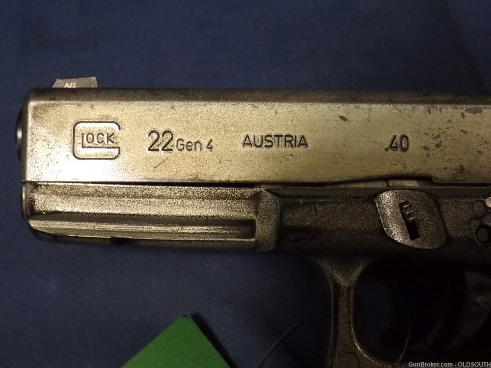 Glock G22 Gen 4 40 S&W Custom "Punisher" & Hex Distressed Semi-Auto Pistol-img-2