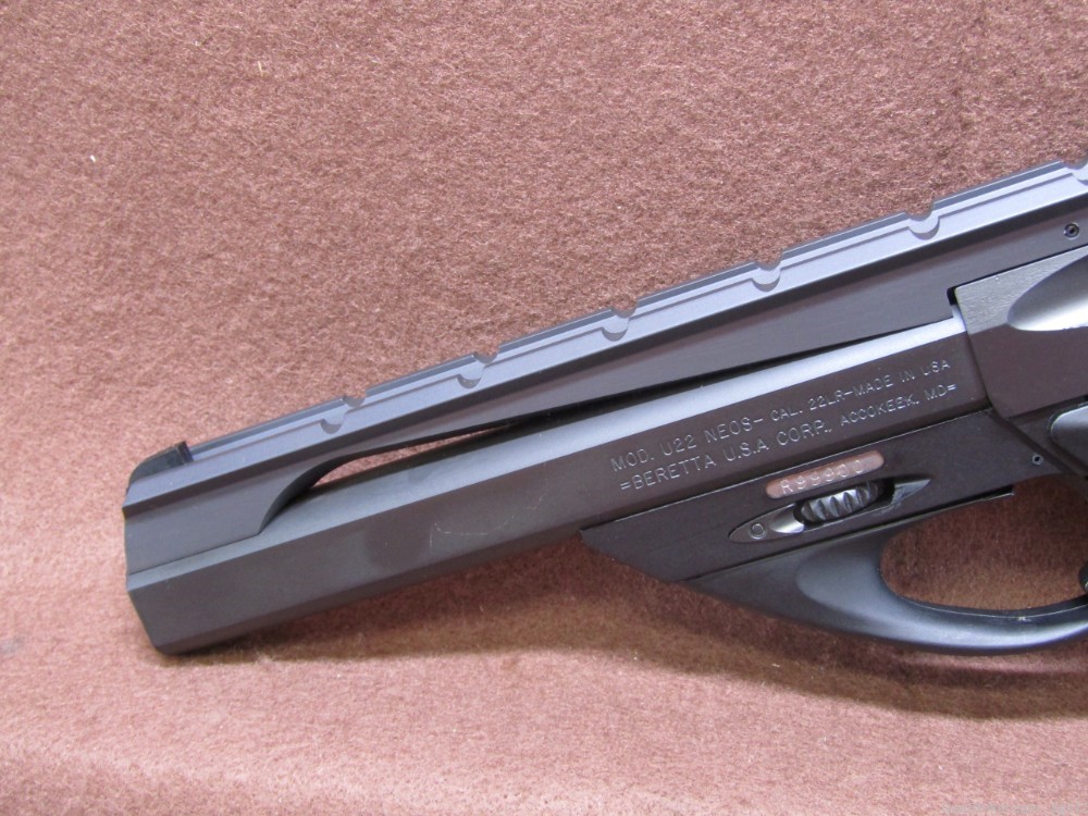 Beretta U22 Neos 22 LR Semi Auto Pistol Ambi Safety 2x 10 RD Mags Like New-img-11