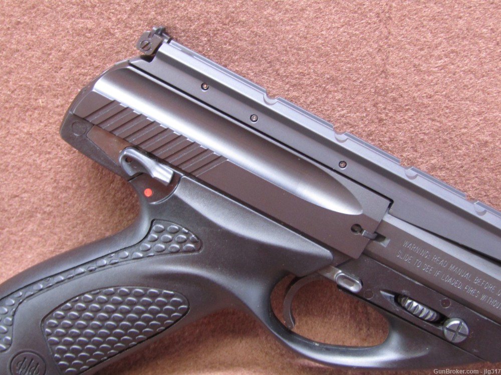 Beretta U22 Neos 22 LR Semi Auto Pistol Ambi Safety 2x 10 RD Mags Like New-img-3
