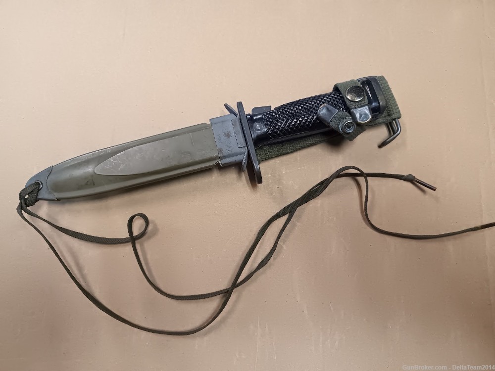 U.S Model M5 M14 Bayonet with M8A1 Scabbard - SEE PHOTOS-img-0