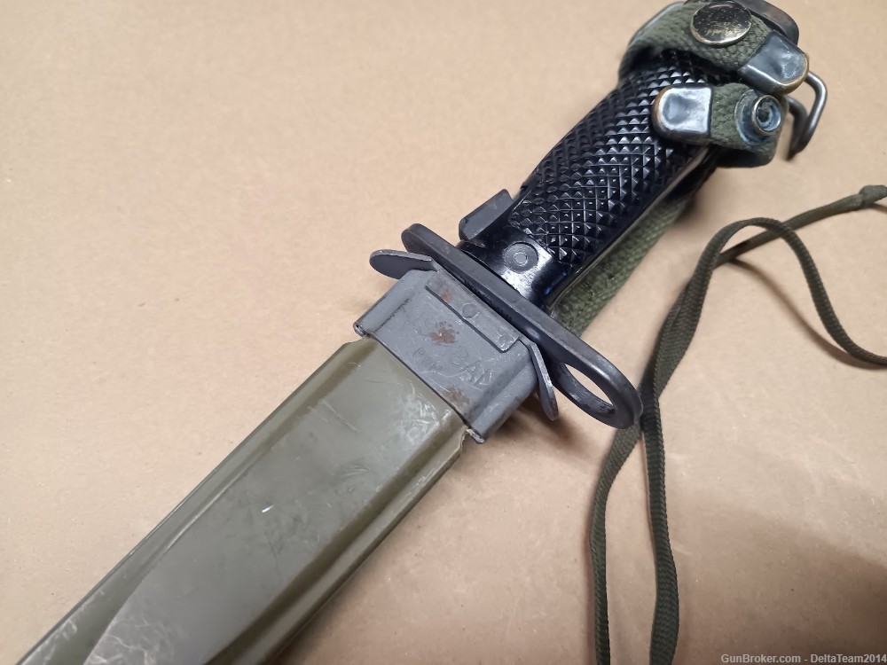 U.S Model M5 M14 Bayonet with M8A1 Scabbard - SEE PHOTOS-img-1