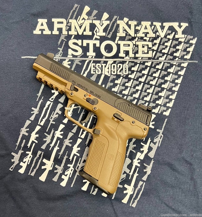 FNH FIVE SEVEN PISTOL FDE FINISH 5.7X28 CAL W/CASE-MAGS -img-1
