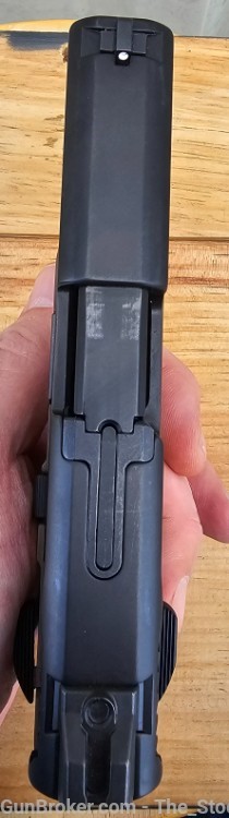 Smith & Wesson M&P 9 Shield EZ M2.0 9mm Luger FDE Frame Black Slide 2 Mags-img-2