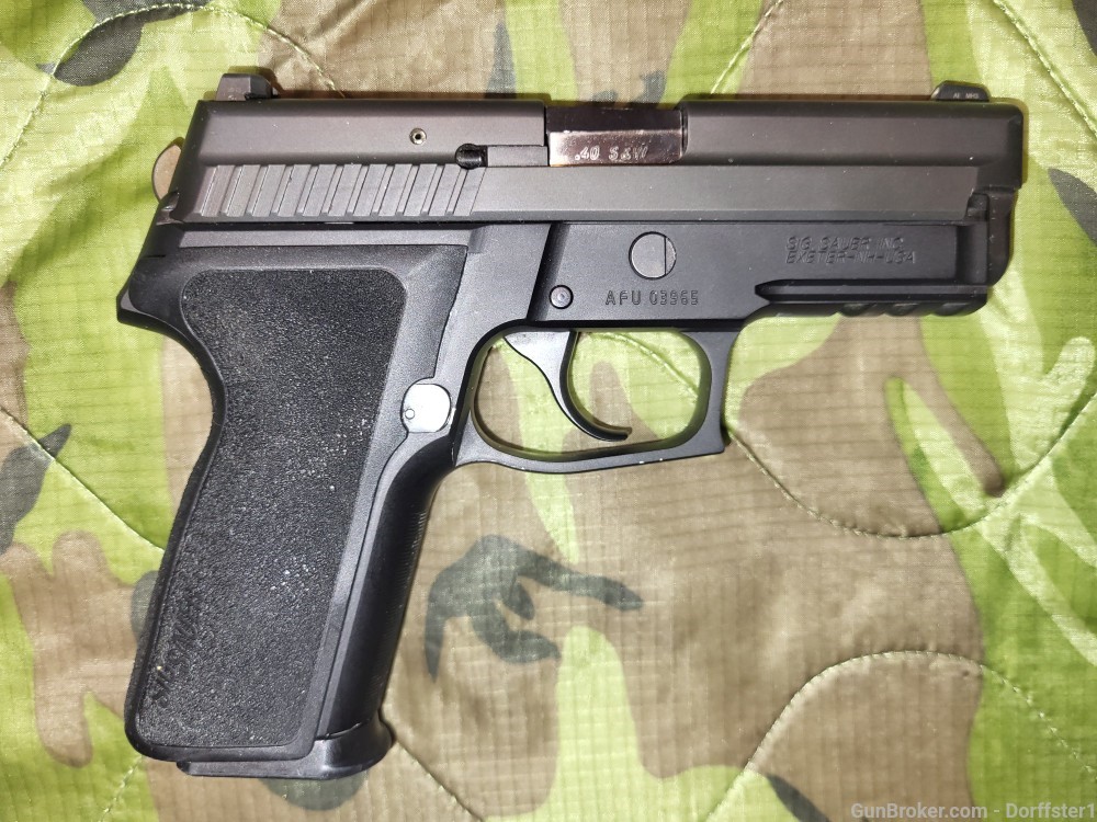 Sig Sauer P229R DAO DAK Trigger .40 S&W Pistol w 3 12-rd Mags Box LEO Trade-img-3