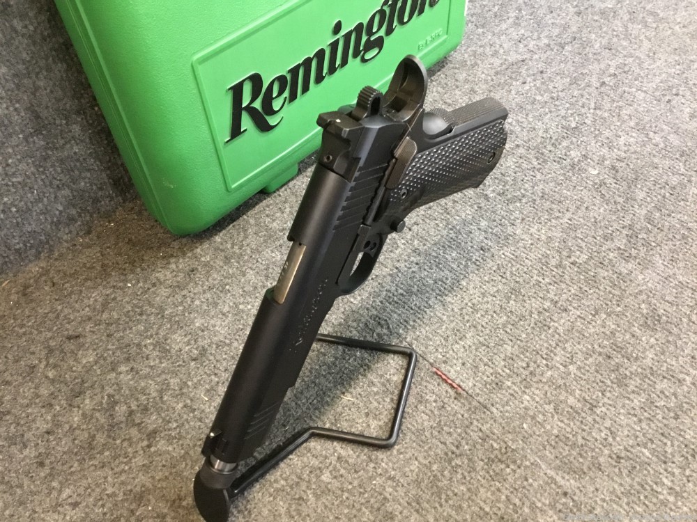 Remington 1911 R1 Enhanced Semi Auto Pistol 2-8RND Mags Threaded Barrel Box-img-5