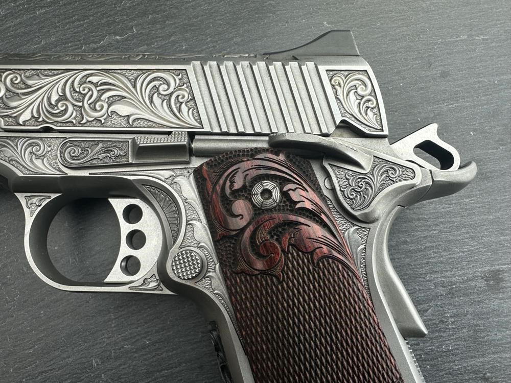 FACTORY 2ND - Kimber 1911 Custom Engraved Regal by Altamont .45ACP-img-3