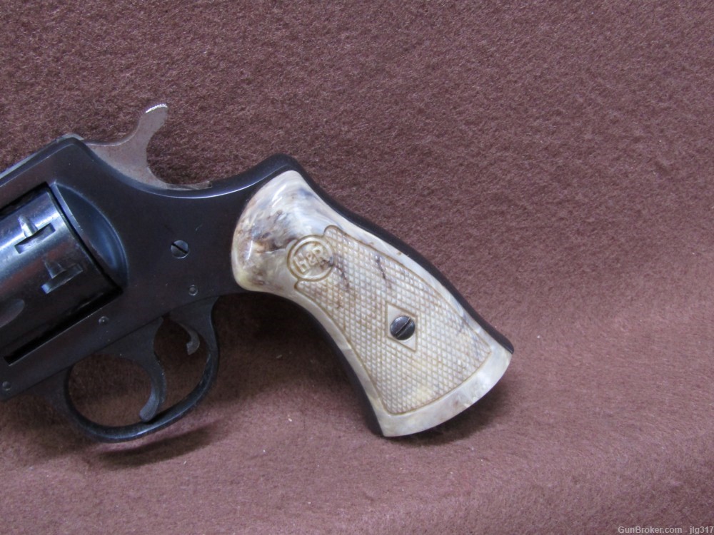 Harrington & Richardson H&R Arms 922 22 LR 9 Shot Double Action Revolver-img-5