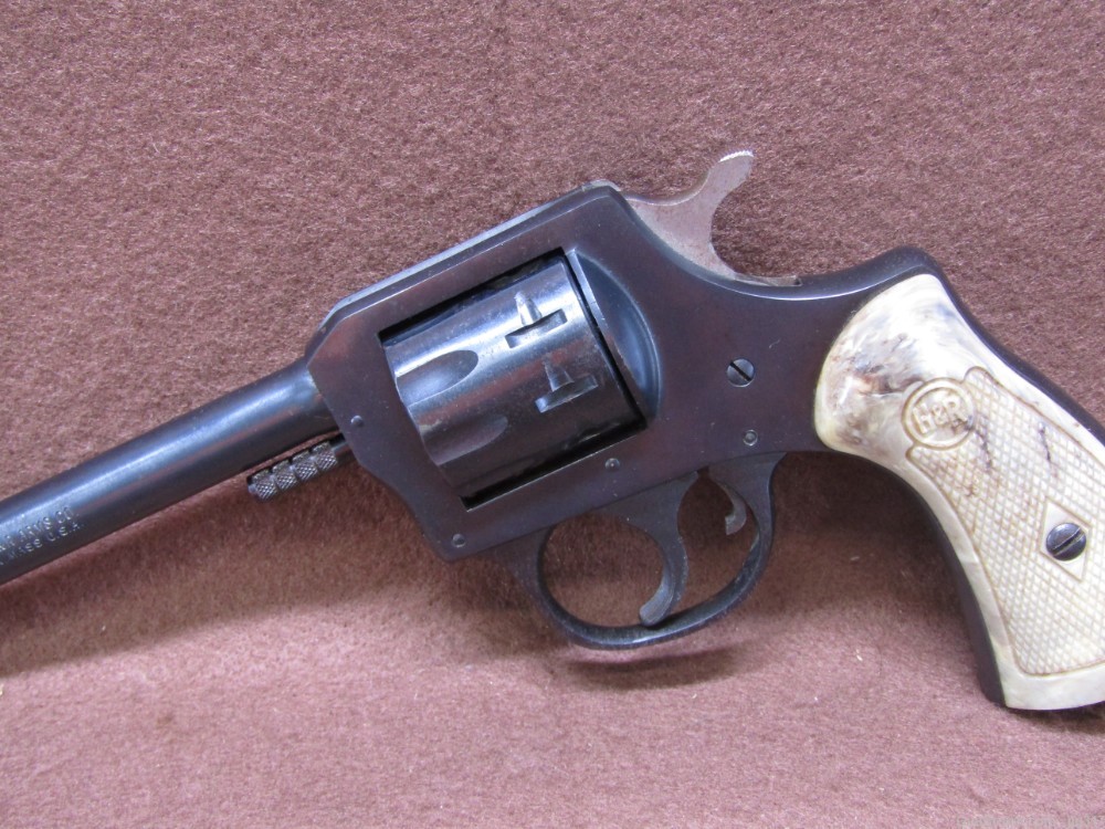 Harrington & Richardson H&R Arms 922 22 LR 9 Shot Double Action Revolver-img-6