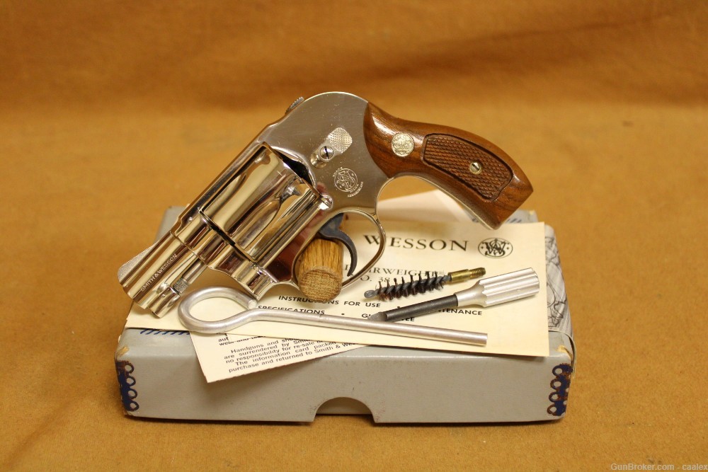 MINT Smith and Wesson Model 38 Bodyguard w/ Box (NICKEL, 2", C&R) S&W-img-0