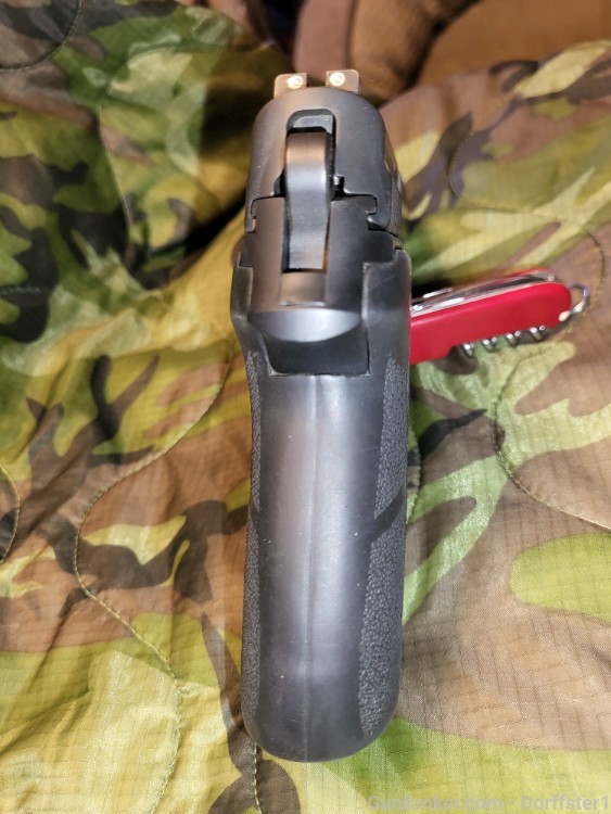 Sig Sauer P229R DAO DAK Trigger .40 S&W Pistol w 3 12-rd Mags Hogue Grips-img-5