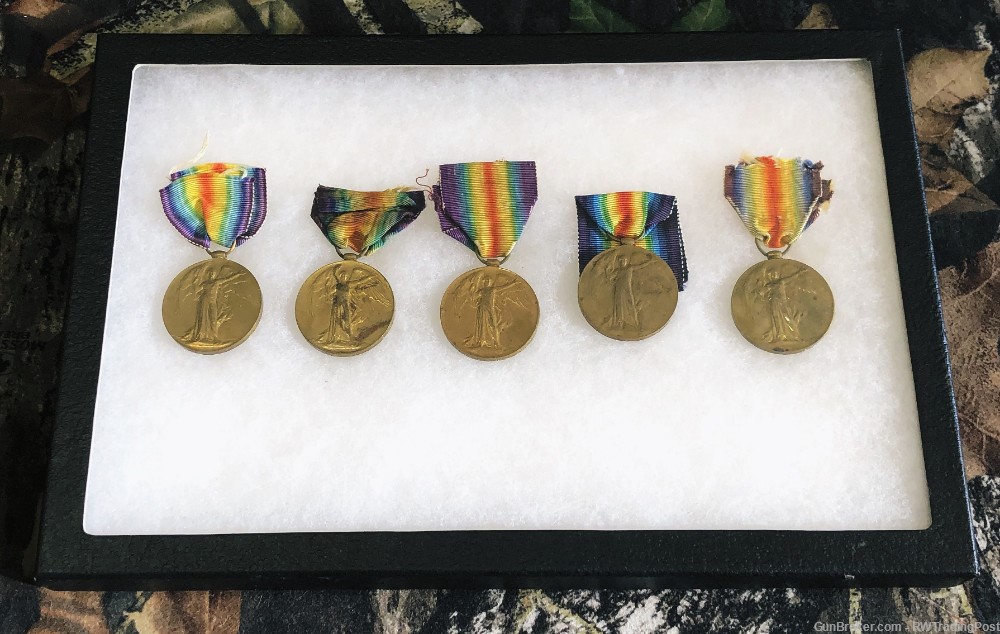 Vintage WWI British Victory Medal Collection Of 5 - Named - In Case-img-0