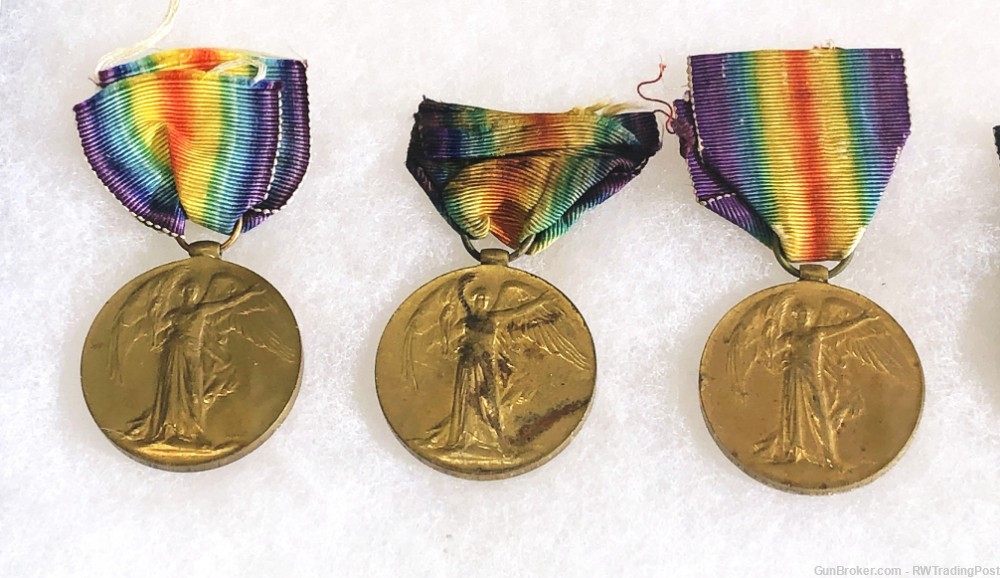 Vintage WWI British Victory Medal Collection Of 5 - Named - In Case-img-1
