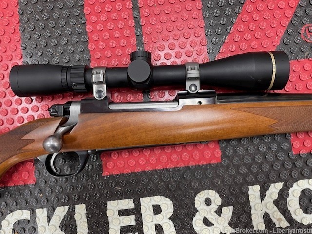 USED RUGER M77 HAWKEYE 30-06 LEUPOLD VX-FREEDOM 3-9 -img-2