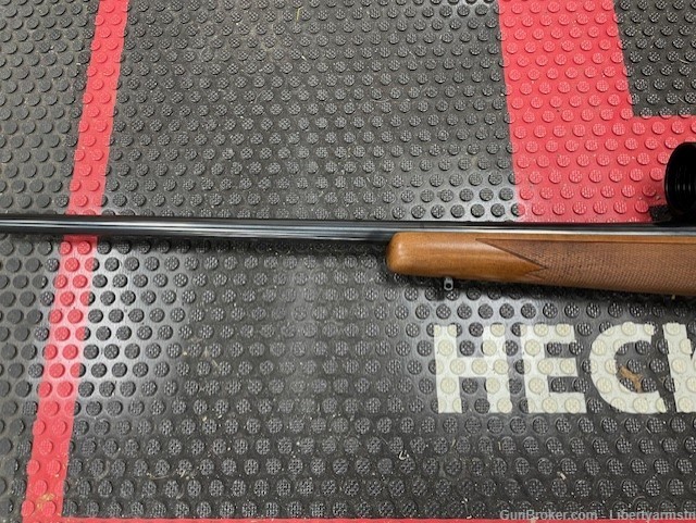 USED RUGER M77 HAWKEYE 30-06 LEUPOLD VX-FREEDOM 3-9 -img-8