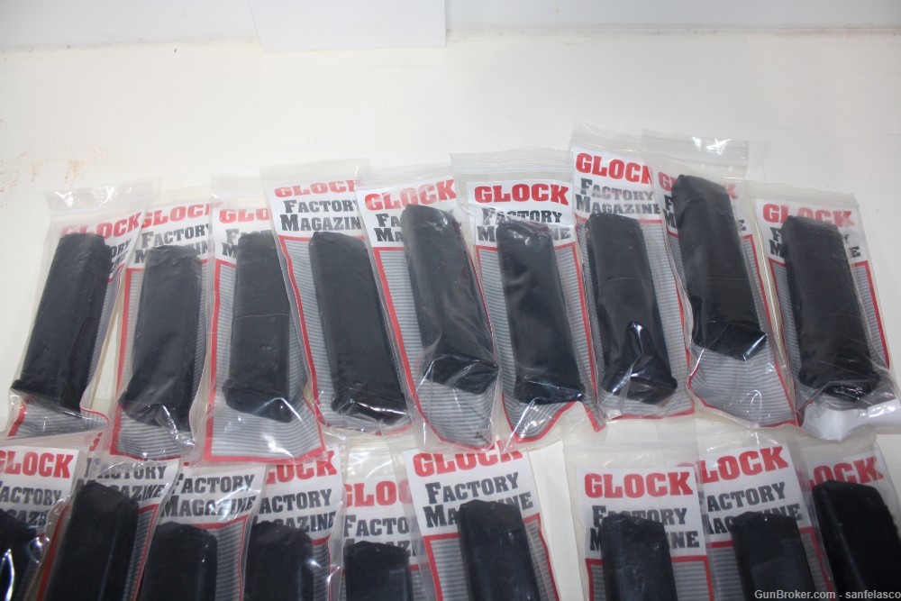Glock 22 ‘Law Enforcement marked’ magazines; ONE LOT of 18; ALL EXCELLENT-img-1