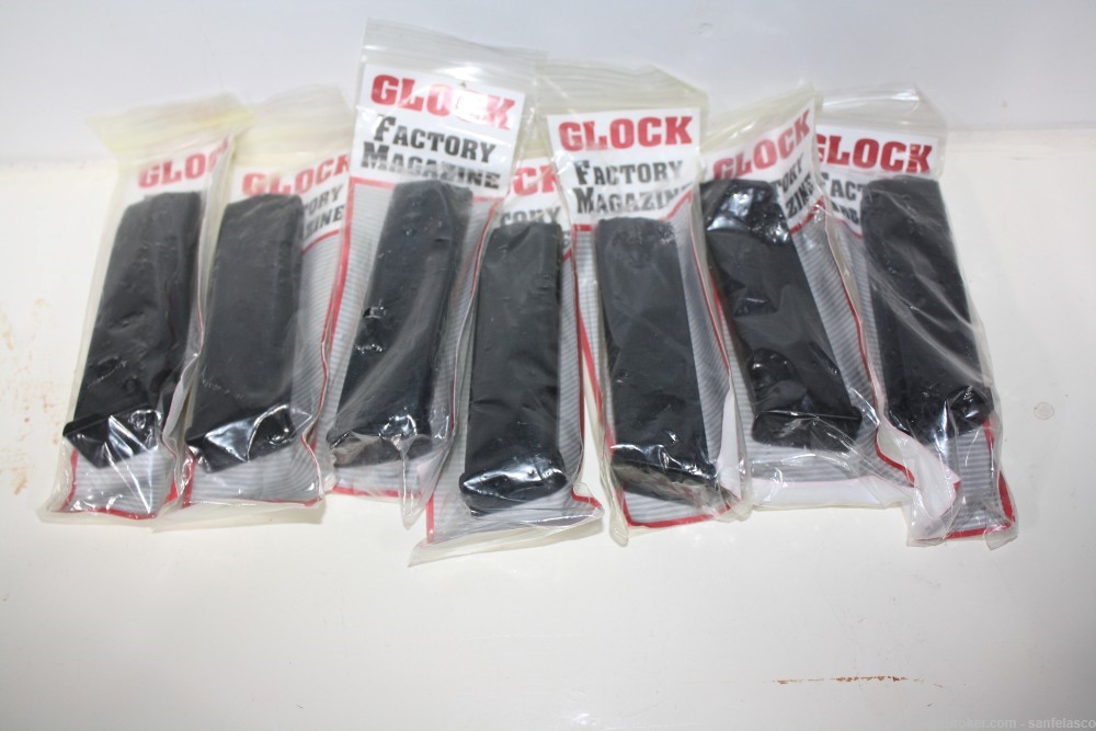Glock 22 ‘Law Enforcement marked’ magazines; ONE LOT of 40;  ALL EXCELLENT-img-1
