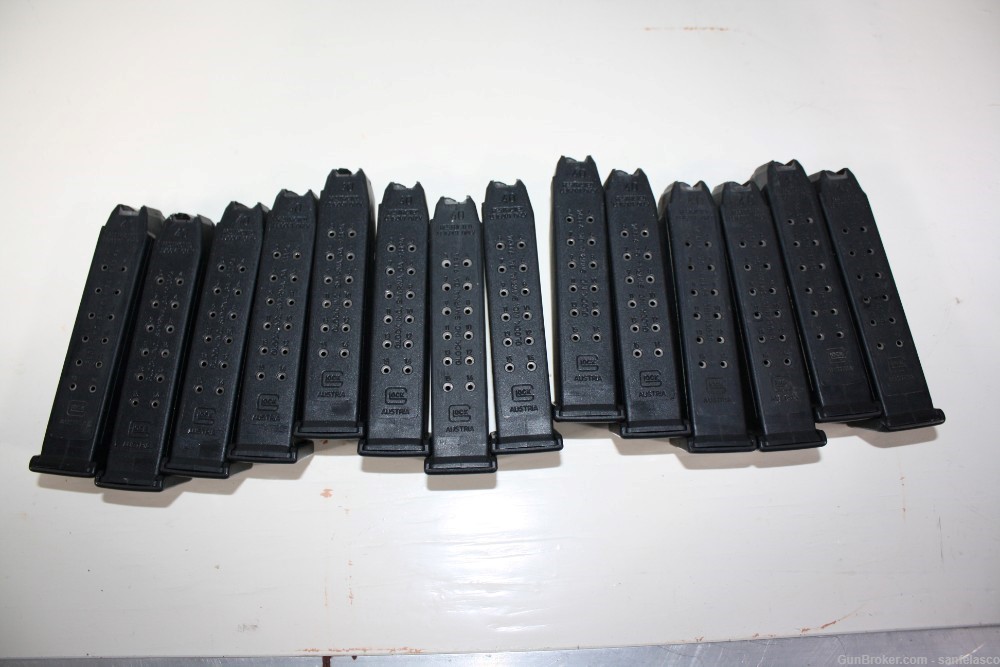 Glock 22 ‘Law Enforcement marked’ magazines; ONE LOT of 40;  ALL EXCELLENT-img-2