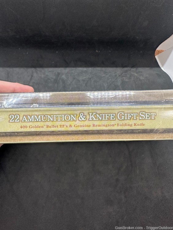 Remington 22 Ammunition & Knife Set!-img-1