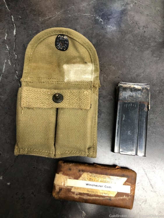 M1 Carbine Boyt pouch 1943 and 1x Winchester mag, 1X mag marked SP (loaded)-img-0