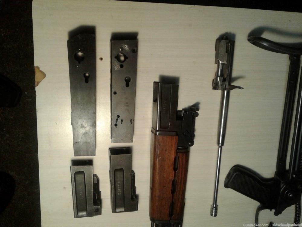 Yugo AK-47 parts kit with 2 rear receiver pieces and 3 front rec. Pieces -img-3