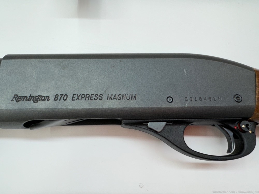 ALMOST NEW! - Remington Model 870 Express Magnum Pump Shotgun in 12 ga-img-1